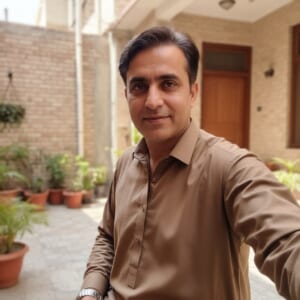 Profile photo of Ishaq Shoaib
